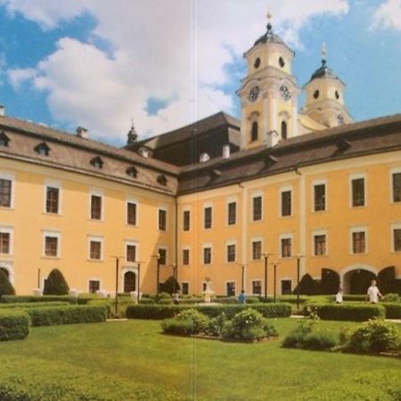 Wohnung Schloss Мондзее Екстериор снимка